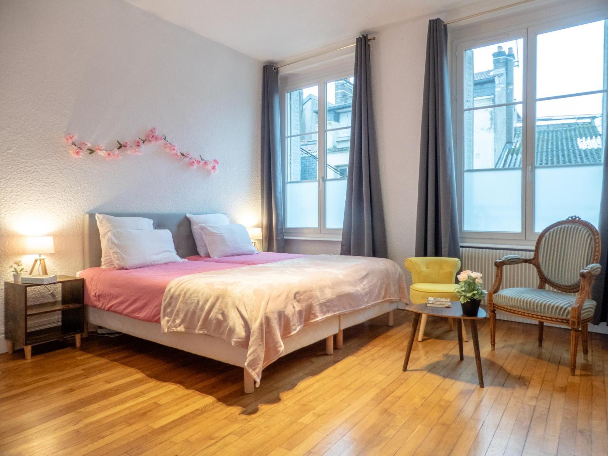 L'Amour De La Paix - Centre-Ville - Jardin - Proche Gare - Tv65"Primevideo - Ambiance Tres Chaleureuse - Parking Gratuit Sous-Video Surveillance Proche - Gere Par Presta-Zen'Services Verdun-sur-Meuse Exteriér fotografie