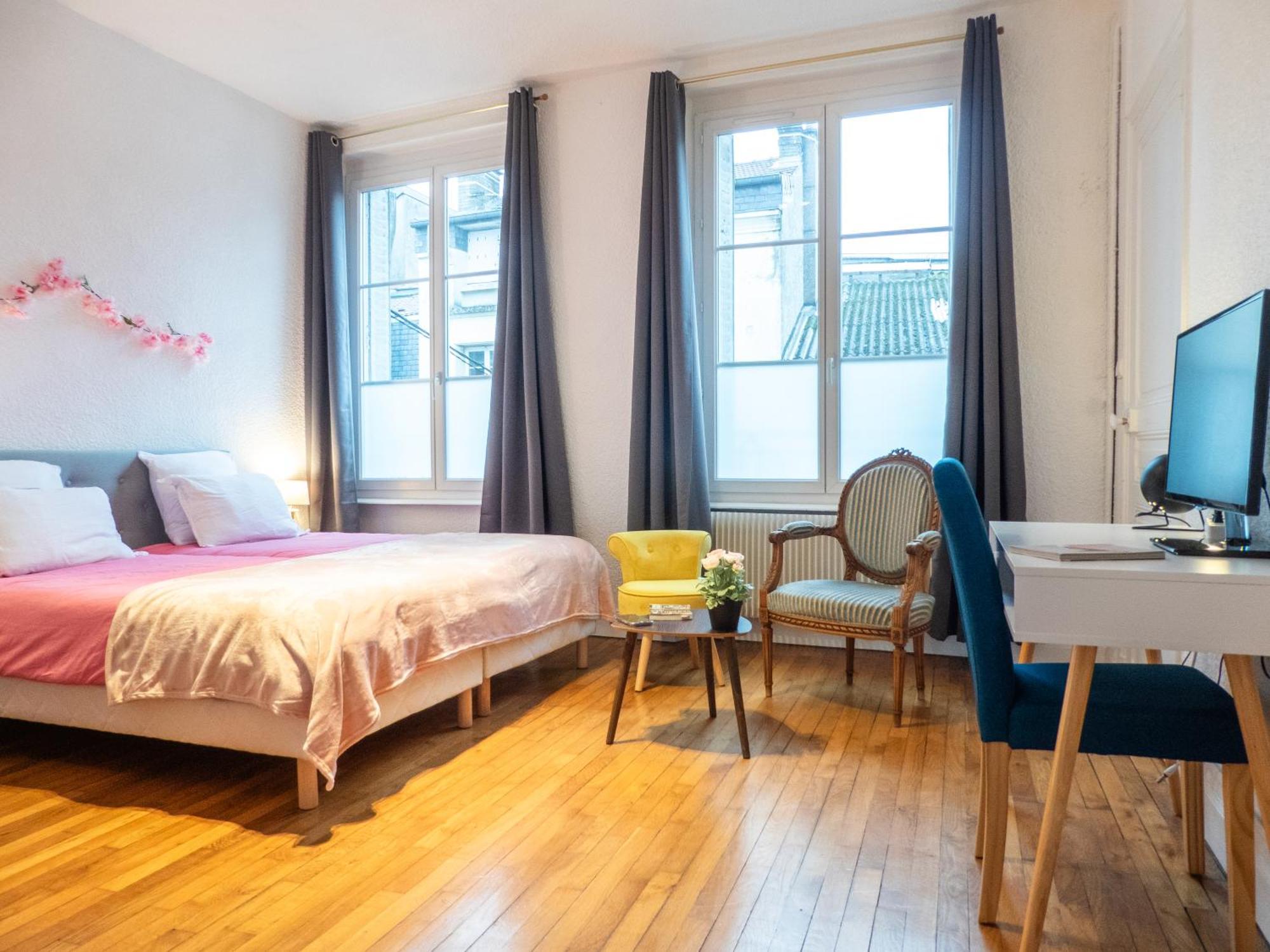 L'Amour De La Paix - Centre-Ville - Jardin - Proche Gare - Tv65"Primevideo - Ambiance Tres Chaleureuse - Parking Gratuit Sous-Video Surveillance Proche - Gere Par Presta-Zen'Services Verdun-sur-Meuse Exteriér fotografie