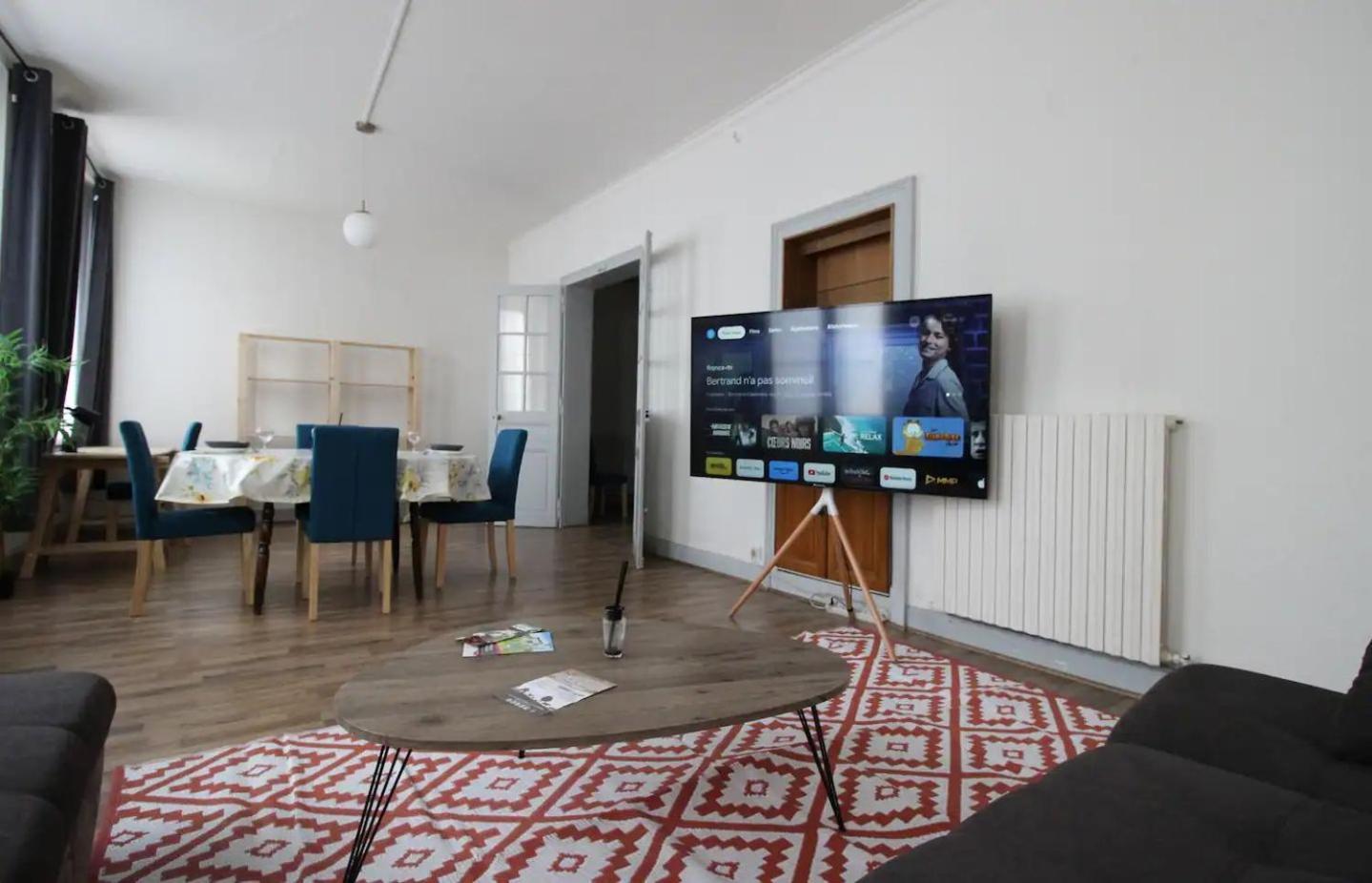 L'Amour De La Paix - Centre-Ville - Jardin - Proche Gare - Tv65"Primevideo - Ambiance Tres Chaleureuse - Parking Gratuit Sous-Video Surveillance Proche - Gere Par Presta-Zen'Services Verdun-sur-Meuse Pokoj fotografie