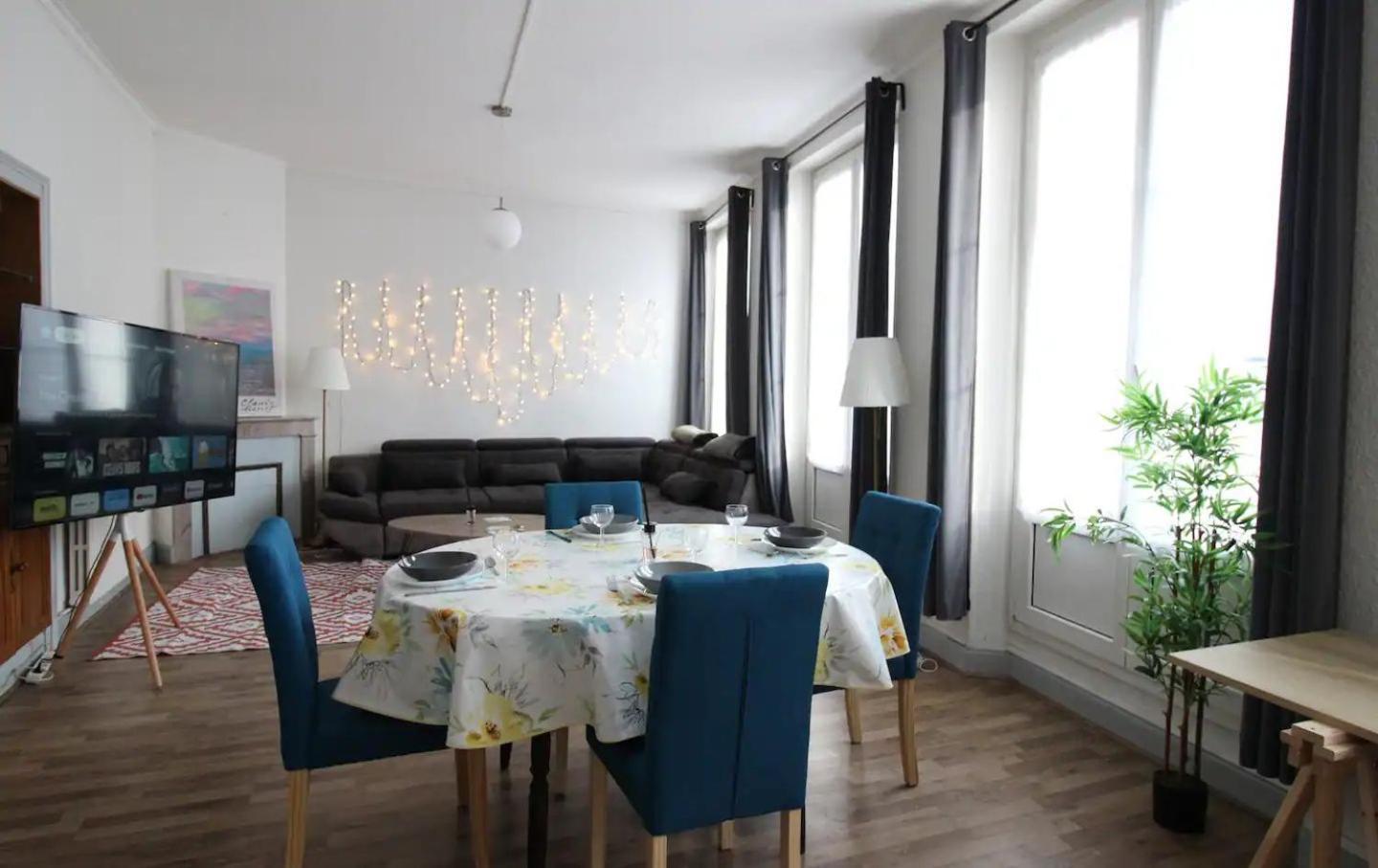 L'Amour De La Paix - Centre-Ville - Jardin - Proche Gare - Tv65"Primevideo - Ambiance Tres Chaleureuse - Parking Gratuit Sous-Video Surveillance Proche - Gere Par Presta-Zen'Services Verdun-sur-Meuse Pokoj fotografie